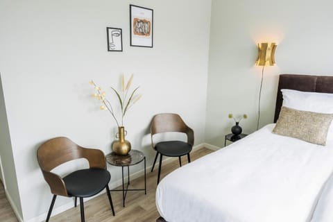 New! Free Parking And Wifi At Maison Lux Oasis Apartamento in South Holland (province)