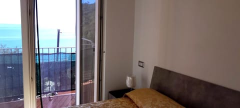 Bed, View (from property/room), Photo of the whole room, Bedroom, Sea view