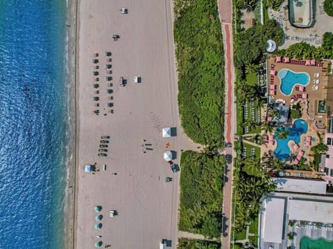 Natural landscape, Bird's eye view, Beach, Pool view, Sea view, Swimming pool