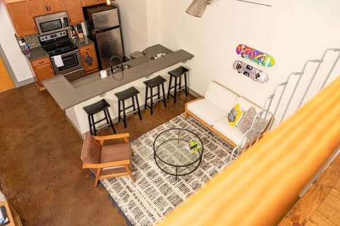 Stunning 2 Br Loft Smack In The Heart Of Downtown Apartment in Roanoke