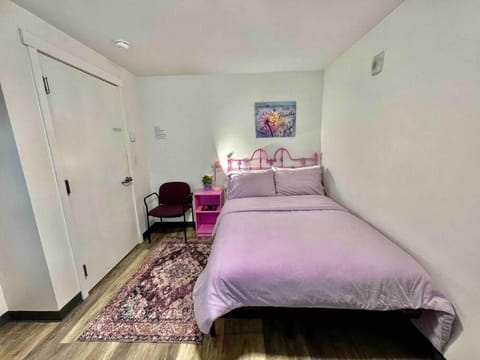 Apartment Studio with Shared Bathroom on the 1st Floor 10 minutes walk to University of WA Condominio in University District