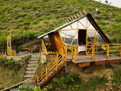 MACA GLAMPING Terrain de camping /
station de camping-car in Calima