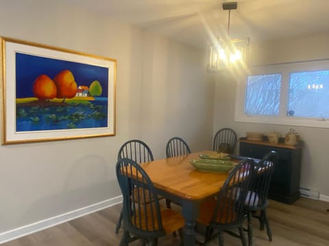 Private Room Lakeview House- Westmount Vacation rental in Moncton