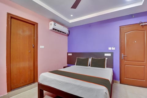 Collection O Udayees Hotel BVN Grand Hotel in Tirupati