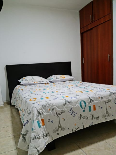 NEW COZY APARTMENT 101 IN MEDELLIN, ENVIGADO Condo in Envigado