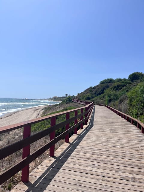 Primera linea de playa Apartment in Sitio de Calahonda