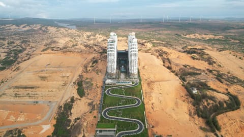 KS 5* Apec Mandala Mũi Né 1G 1m8 Bao Ăn Sáng. Hotel in Phan Thiet