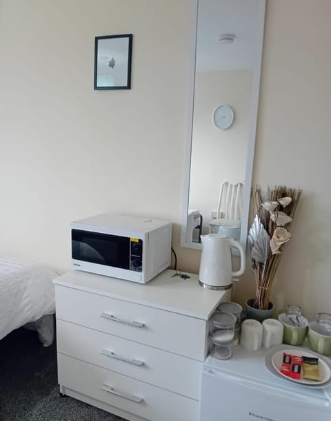 Fresher Space Home Stay Vacation rental in Walsall