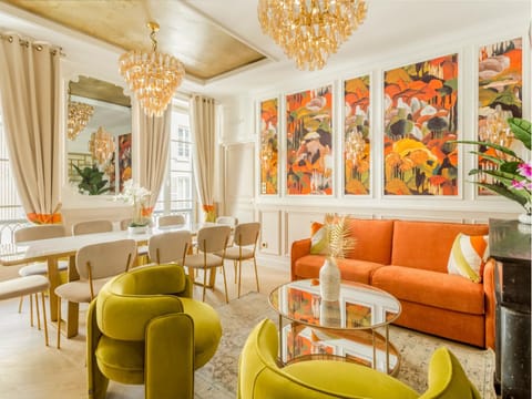Living room, Seating area, Dining area
