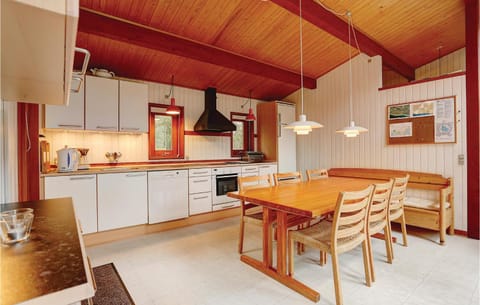 Nice Home In Nex With Kitchen Haus in Bornholm
