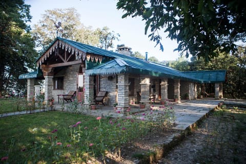 Nine Furlongs, Binsar Wildlife Sanctuary Villa in Uttarakhand