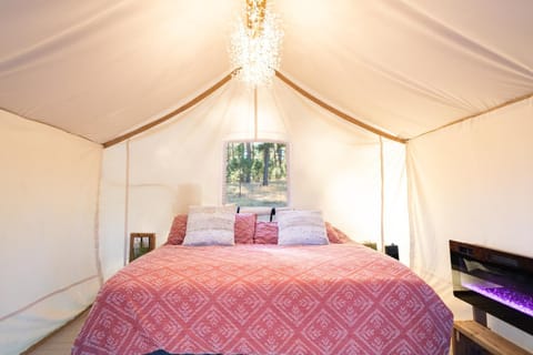 Buffalo Canvas Tent Haus in West Custer Township