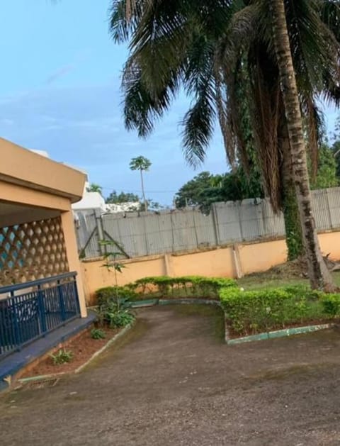 VILLA ÉMERAUDE Villa in Yaoundé