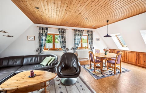 Cozy Apartment In Rechlin With Wi-fi Wohnung in Rechlin