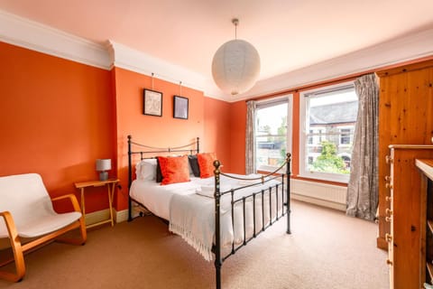 5 bed Central Cambridge House Apartment in Cambridge