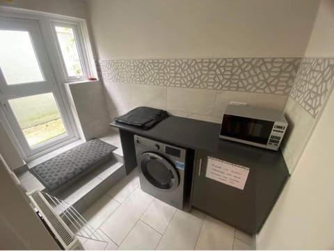 minibar, washing machine, dryer