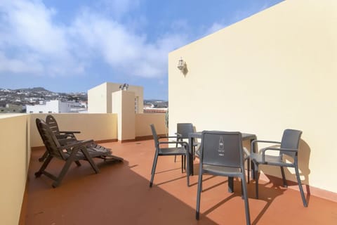 Off site, Balcony/Terrace