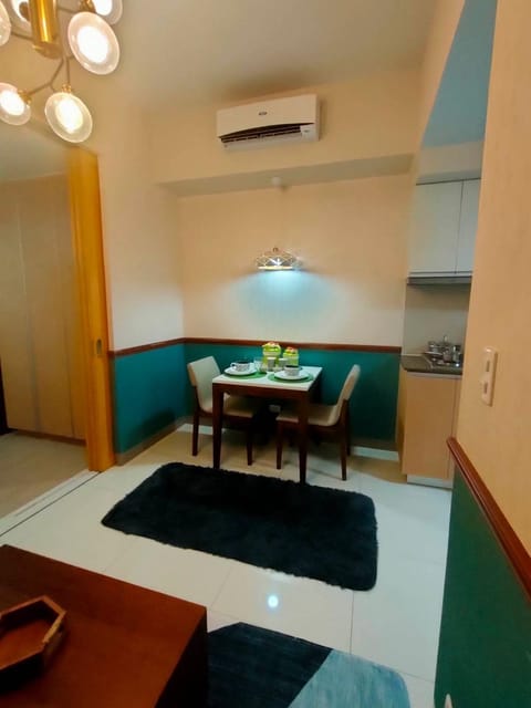 BGC Staycation at Casa Lucca 200mbps wifi Apartment hotel in Makati