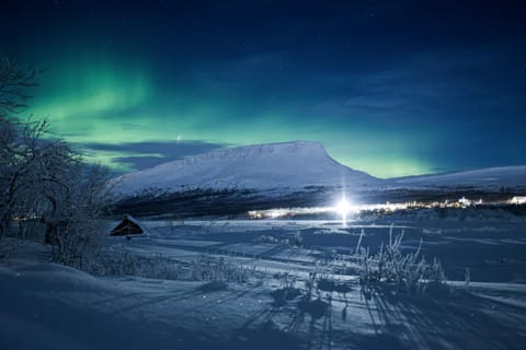 Kilpisjärven Retkeilykeskus Cottages Campground/
RV Resort in Norrbotten County, Sweden
