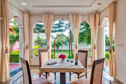 StayVista's Arna Homestays - Cozy Rooms with Mountain View, Garden & Terrace Villa in Udaipur
