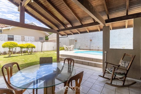 Balcony/Terrace, Pool view