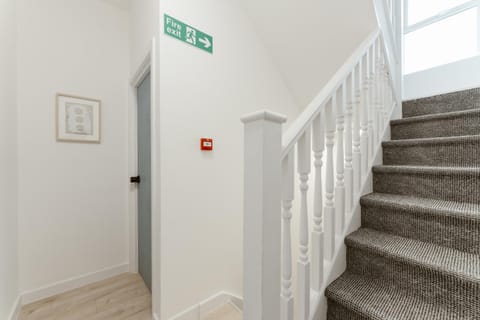 The Finsbury Park Star Apartments Bed and Breakfast in London Borough of Islington