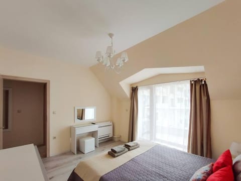 Beachfront Panoramic Flat @ South Bay residence Apartment in Varna