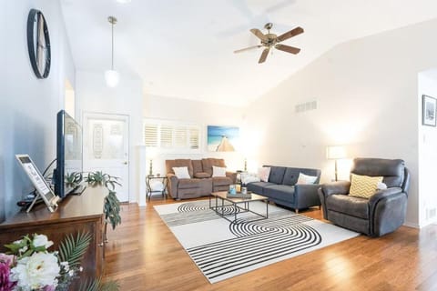 Charming beach home with Ocean & Mt. Baker View House in Camano Island