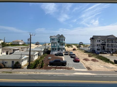NH455 Turning Tide House in Nags Head