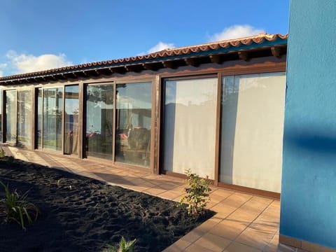 Mirador Azul House in La Palma