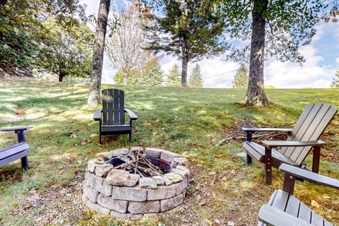 Beech Mountain Pearl House in Beech Mountain