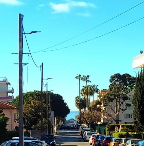 Neighbourhood, Natural landscape, Sea view, Street view, Location