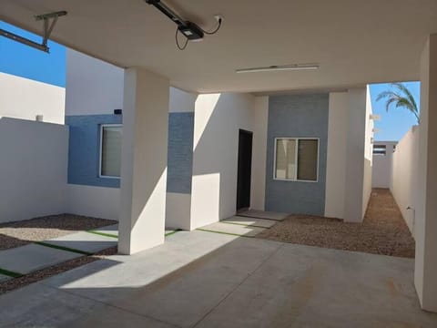 Casa 337 -New home with garage & community pool House in Rocky Point