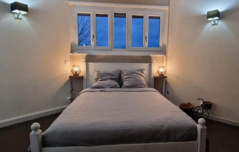 L'Élégant Apartment in Canton of Geneva