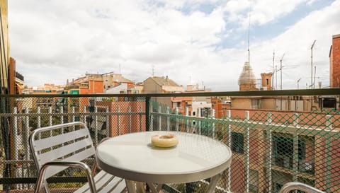 Bed&Bcn Sant Andreu Apartment in Barcelona