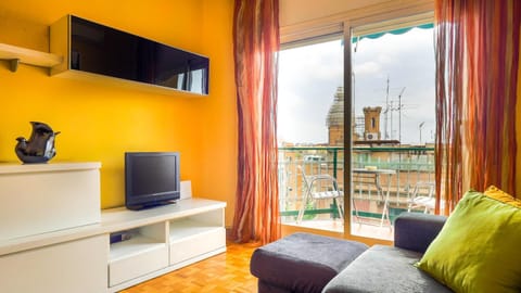 Bed&Bcn Sant Andreu Apartment in Barcelona