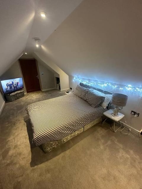 Cozy 1 bed Urban Haven Apartment in Charnwood