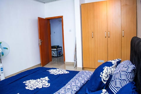 Lovely One Bedroom Flat around Ogba, Ikeja Condominio in Lagos