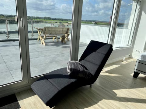 PANORAMA - Exklusives Apartment an der Promenade mit Dachterrasse & Rheinblick Apartment in Kleve