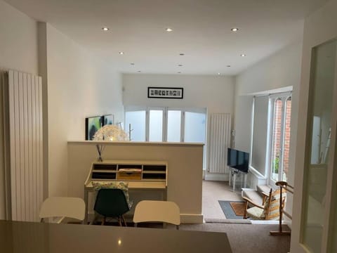 Barn conversion, Old Hatfield, Herts Just a few minutes walk to Hatfield train station and Hatfield House Appartement in Hatfield