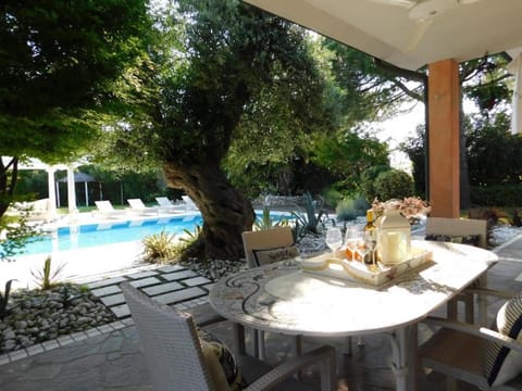 Wonderful villa with swimming pool on the island of Albarella by Beahost Rentals Chalet in Isola Albarella