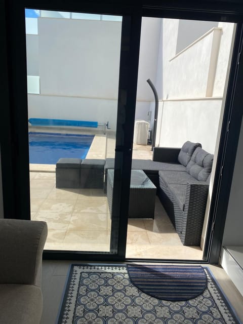 New Villa with own pool sleeps 6 Moradia in Pilar de la Horadada