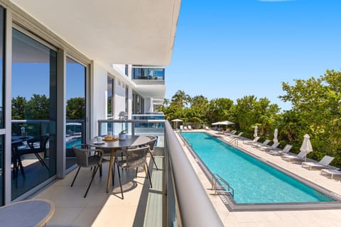 Dharma Home Suites Miami Beach at Monte Carlo Apartment in Miami Beach