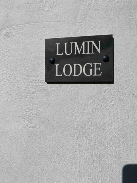Lumin Lodge -Calm, cosy space near Norwich Airport Haus in Norwich