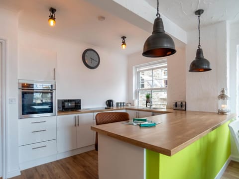 Apartment Lighthouse View by Interhome Apartment in Mevagissey