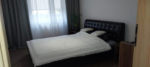 Apartament przy Stawie Apartment in Wroclaw