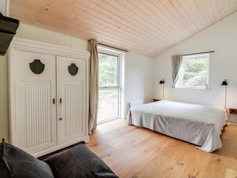 Holiday Home Aleko - 2-5km from the sea in Western Jutland by Interhome House in Henne Kirkeby