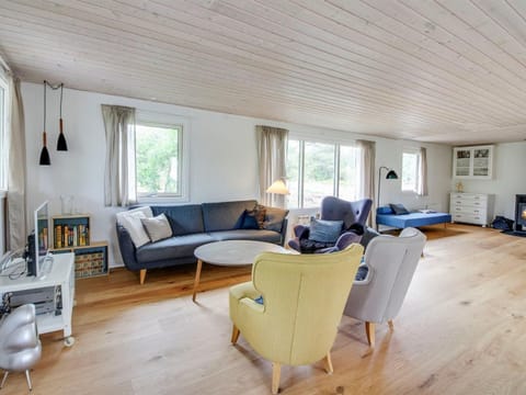 Holiday Home Aleko - 2-5km from the sea in Western Jutland by Interhome House in Henne Kirkeby