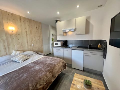 Studio cosy proche commodité avec parking privé Eigentumswohnung in Montbéliard