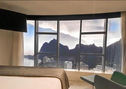 Bed, Bedroom, Mountain view